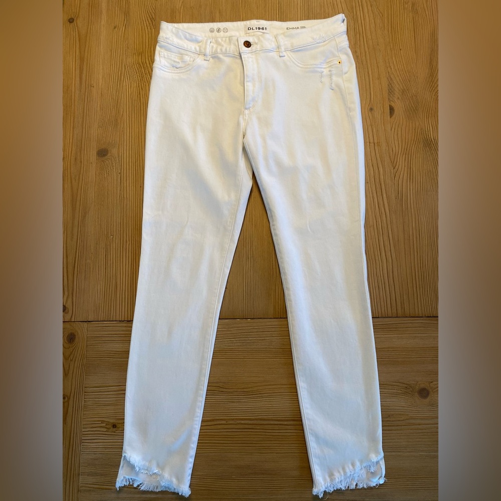 DL 1961 Emma power jeggings distressed cropped jeans size 32.